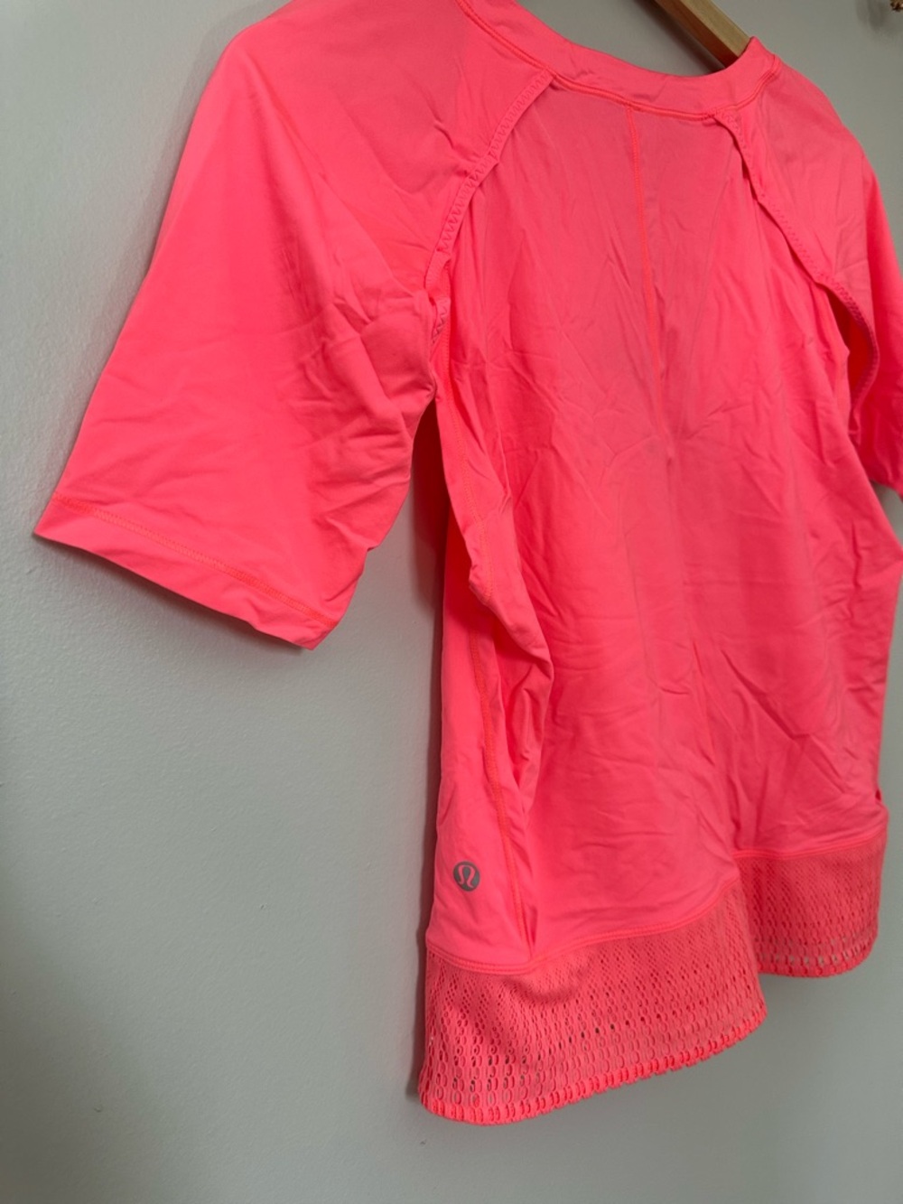 lululemon athletica Neon Pink Short Sleeve Tee